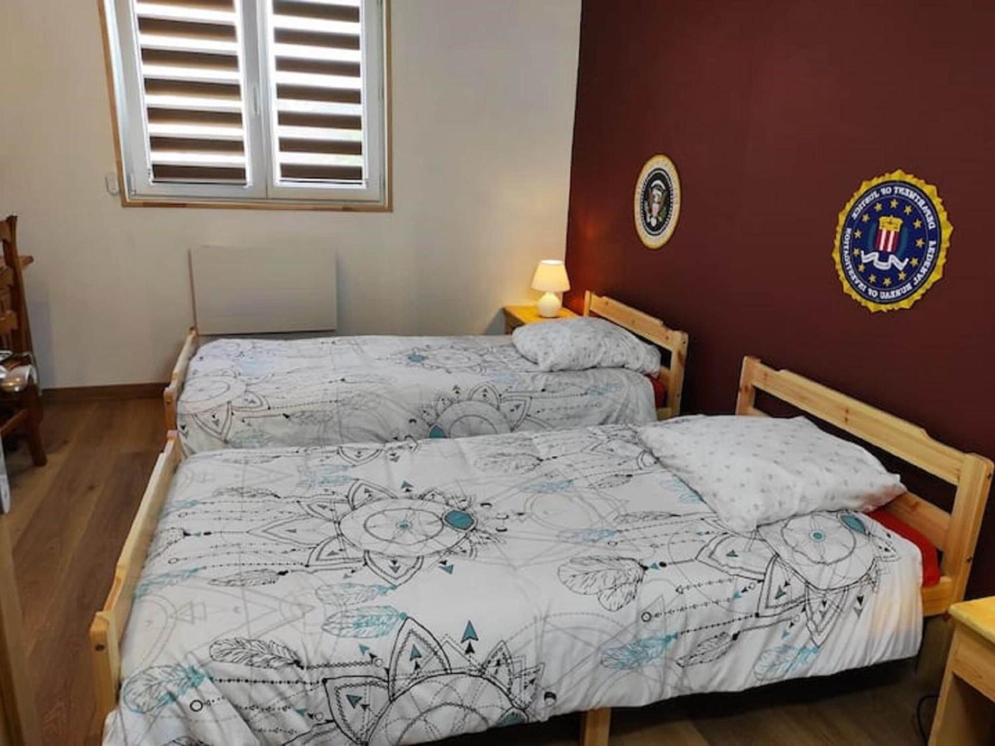 Cozy Holiday Home In Givonne 外观 照片